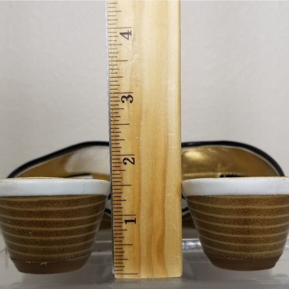 TOMMY Hilfiger Women’s Ambria T Strap Sandals 8M White -‎ Gold Metallic - Picture 7 of 12